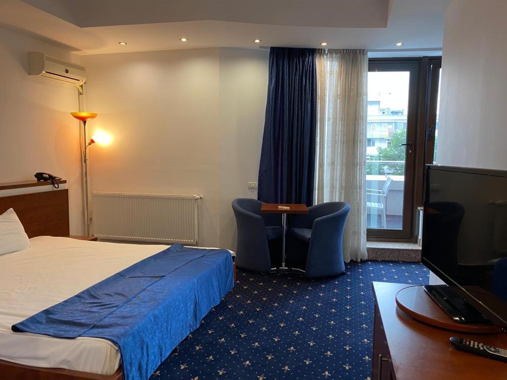 Samaa Hotel Bukares Bagian luar foto
