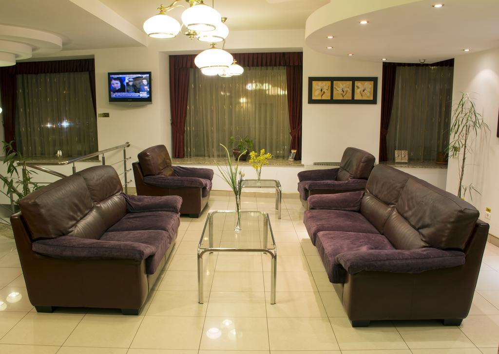 Samaa Hotel Bukares Bagian luar foto